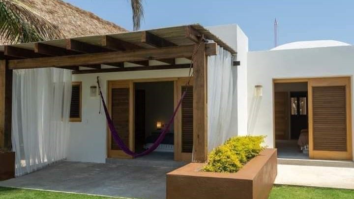 Houses-in-the-beach-Puerto-Escondido-Oaxaca-Roberts-ecotours