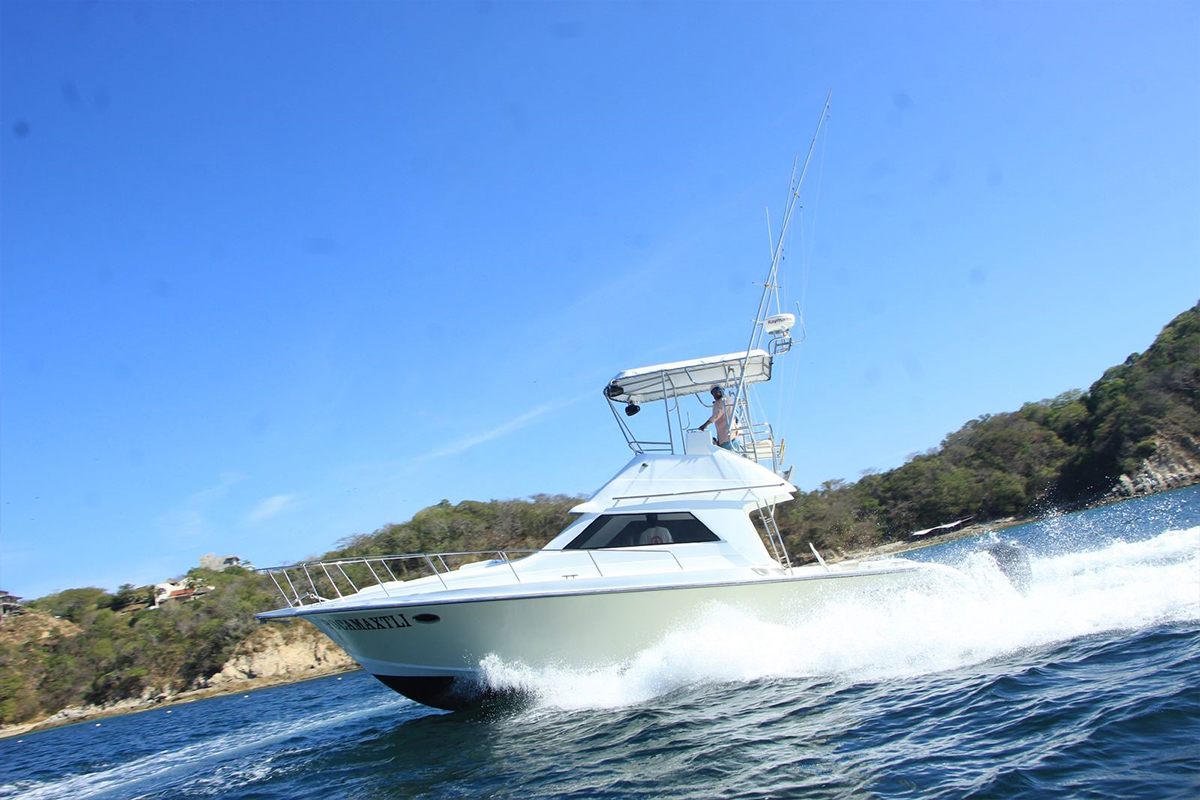 YACHT-RENT-ROBERTS-ECOTOURS-2